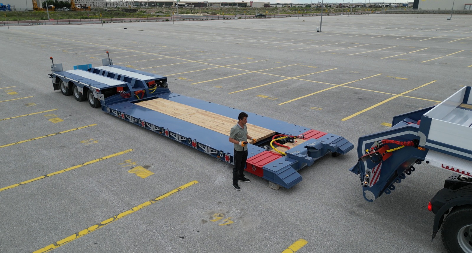 Worldwide freight services